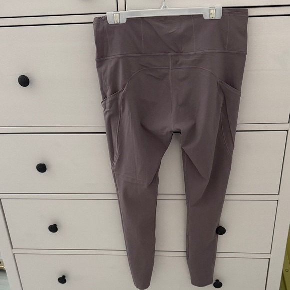 Lululemon Lavender High-Waisted Leggings Size 10 - Picture 3 of 7